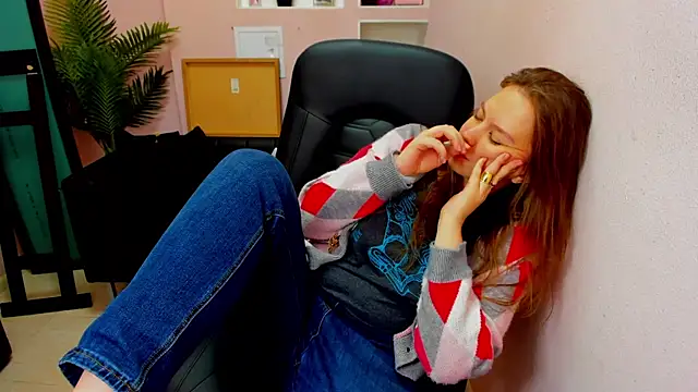 Persephoni online show from 09.13.25