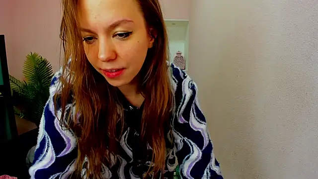 Persephoni online show from 09.21.25