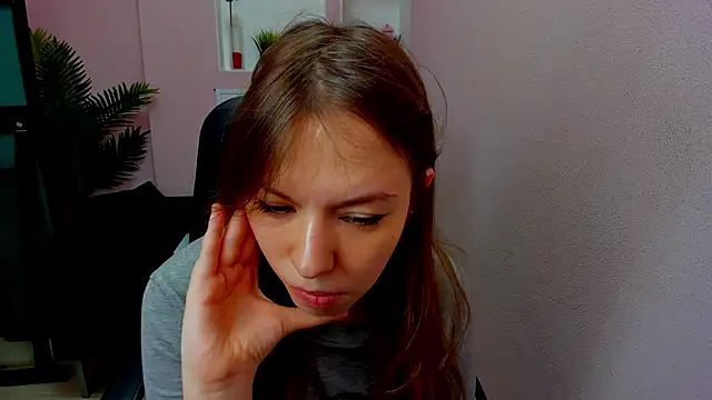 Persephoni online show from 11.27.25