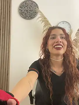 LiaVillalobos online show from 04.30.26