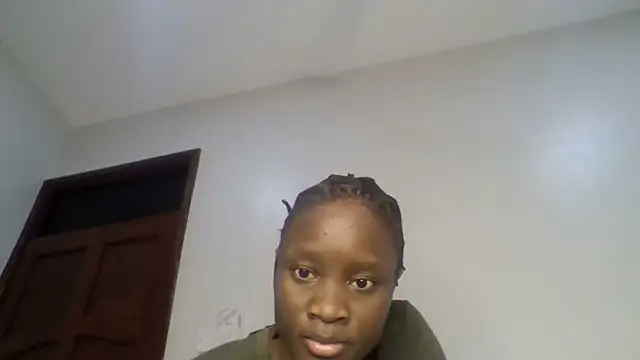 Snapshot of sweet_sassy_ chatting on 06.26.26 sweet sassy online show from 06.26.26
