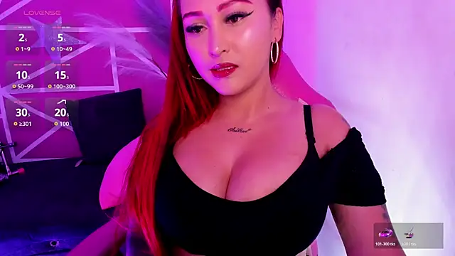 Snapshot of lucy_beatifull chatting on 06.09.26 lucy beatifull online show from 06.09.26