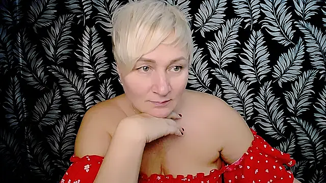 Snapshot of Olivia_playful chatting on 12.07.24 Olivia playful online show from 12.07.24