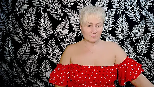 Snapshot of Olivia_playful chatting on 12.15.24 Olivia playful online show from 12.15.24