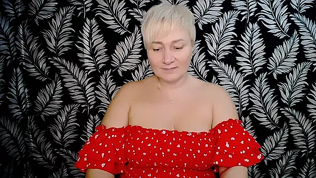 Snapshot of Olivia_playful chatting on 12.15.24 Olivia playful online show from 12.15.24