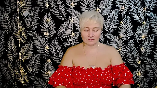 Snapshot of Olivia_playful chatting on 12.27.24 Olivia playful online show from 12.27.24