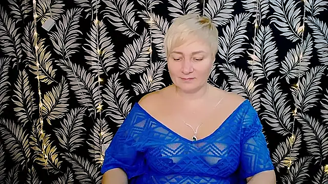 Snapshot of Olivia_playful chatting on 12.31.24 Olivia playful online show from 12.31.24