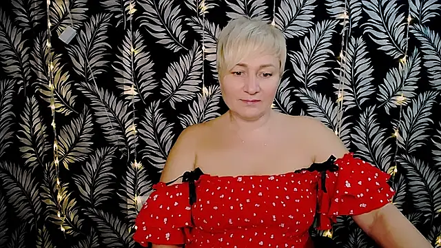 Snapshot of Olivia_playful chatting on 01.10.25 Olivia playful online show from 01.10.25