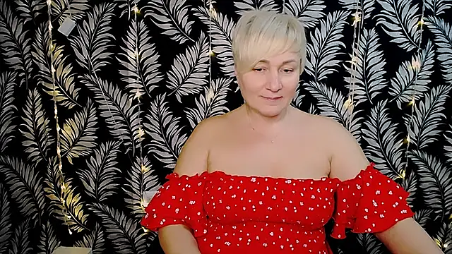 Snapshot of Olivia_playful chatting on 01.13.25 Olivia playful online show from 01.13.25