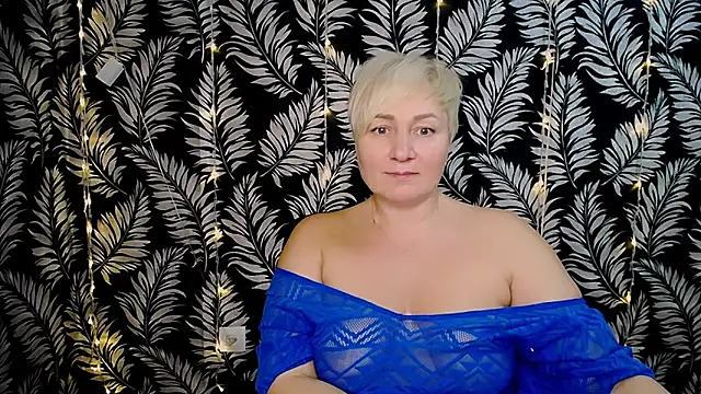 Snapshot of Olivia_playful chatting on 01.14.25 Olivia playful online show from 01.14.25