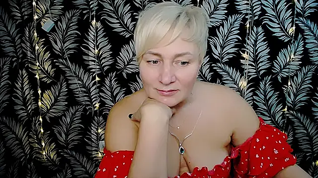 Snapshot of Olivia_playful chatting on 01.18.25 Olivia playful online show from 01.18.25