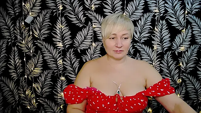 Snapshot of Olivia_playful chatting on 01.21.25 Olivia playful online show from 01.21.25