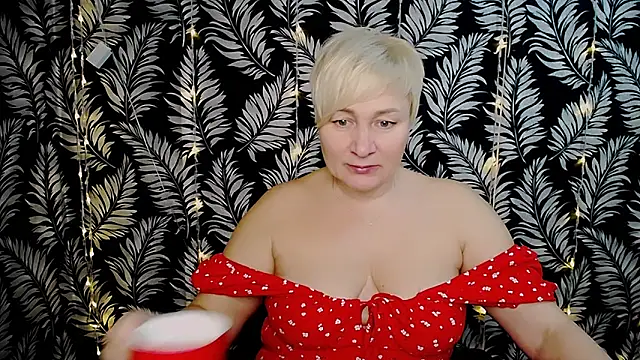 Snapshot of Olivia_playful chatting on 01.24.25 Olivia playful online show from 01.24.25