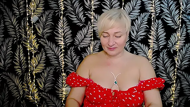 Snapshot of Olivia_playful chatting on 02.07.25 Olivia playful online show from 02.07.25