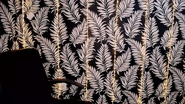 Snapshot of Olivia_playful chatting on 02.17.25 Olivia playful online show from 02.17.25