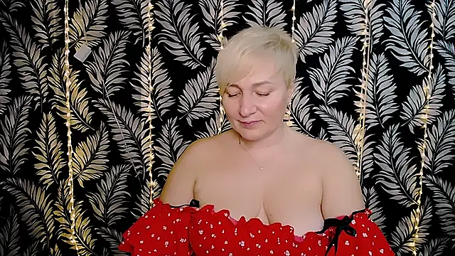 Snapshot of Olivia_playful chatting on 02.27.25 Olivia playful online show from 02.27.25