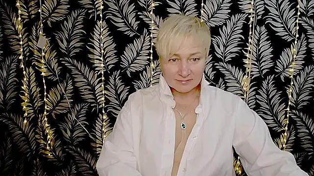 Snapshot of Olivia_playful chatting on 03.06.25 Olivia playful online show from 03.06.25