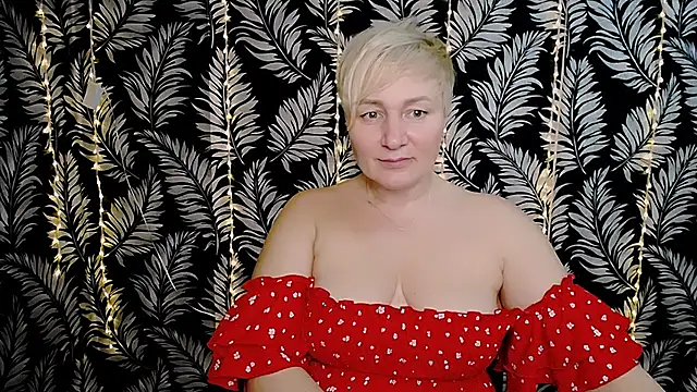 Snapshot of Olivia_playful chatting on 03.09.25 Olivia playful online show from 03.09.25