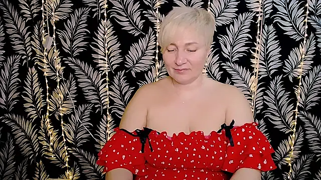 Snapshot of Olivia_playful chatting on 03.14.25 Olivia playful online show from 03.14.25