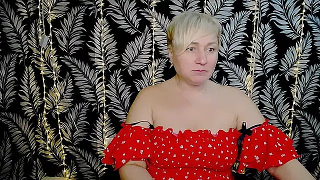 Snapshot of Olivia_playful chatting on 03.16.25 Olivia playful online show from 03.16.25