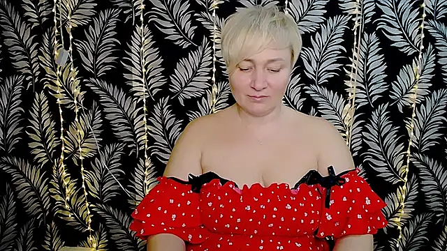 Snapshot of Olivia_playful chatting on 03.20.25 Olivia playful online show from 03.20.25