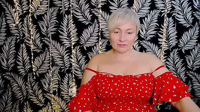 Snapshot of Olivia_playful chatting on 09.13.25 Olivia playful online show from 09.13.25