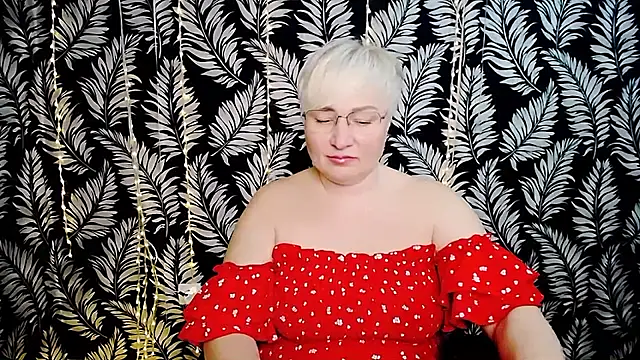 Olivia playful online show from 05.03.26