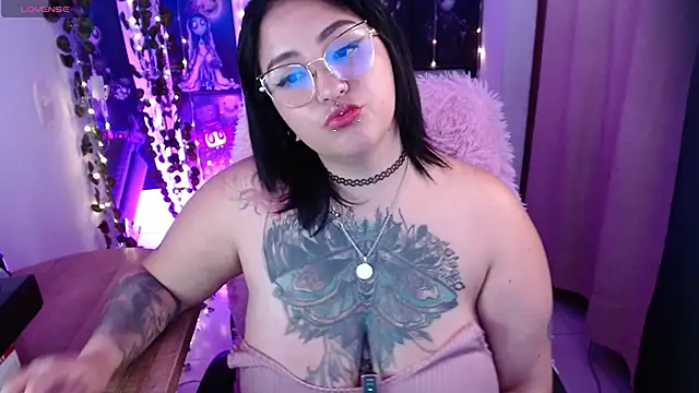  Ali Brinck  online show from 01.22.25