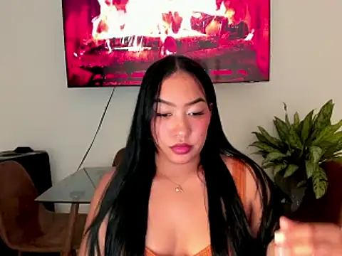 brunetenikole02 online show from 02.25.25