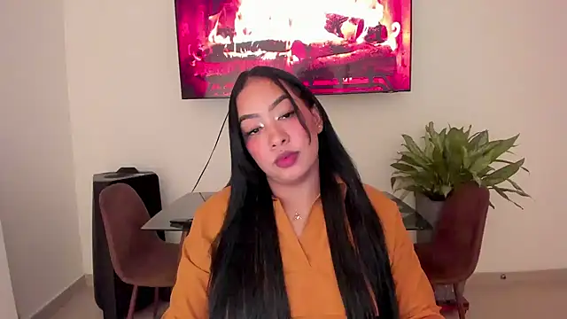 brunetenikole02 online show from 03.15.25