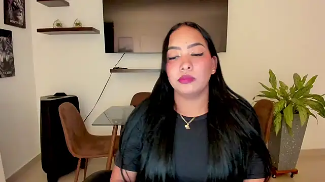 brunetenikole02 online show from 09.25.25