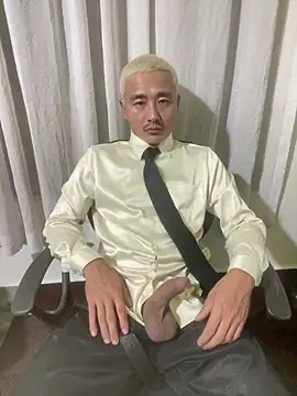 Satinshirt1992 online show from 03.10.26