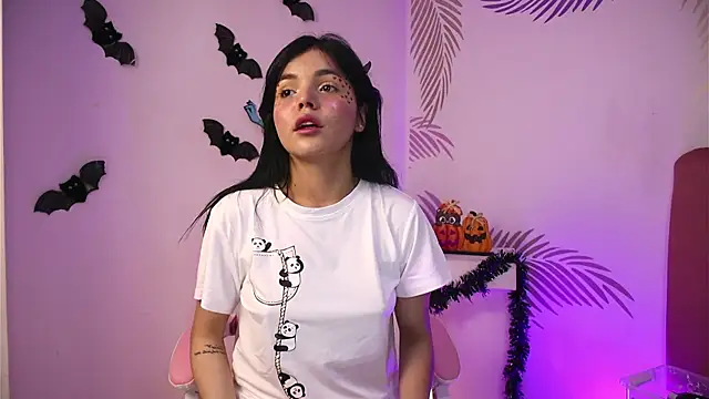 dianebleu online show from 10.28.25