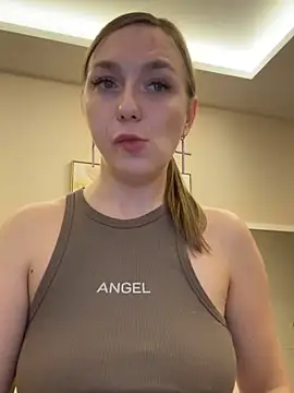 Janeee online show from 03.20.25