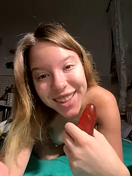 kimczii online show from 10.27.25