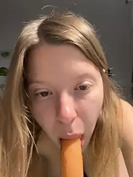 kimczii online show from 06.10.26