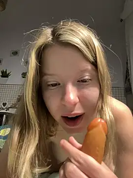 kimczii online show from 06.16.26