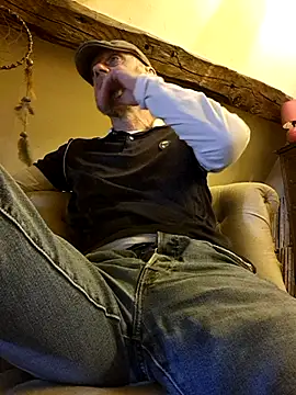 eddouxxx78 online show from 04.24.26