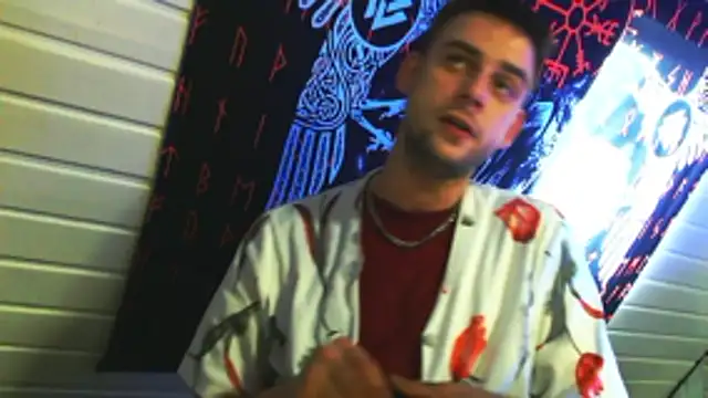 Snapshot of Youngtimer_1997 chatting on 03.12.26 Youngtimer 1997 online show from 03.12.26