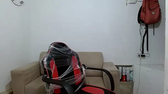 angelamarie1 online show from 11.11.25