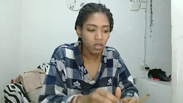 angelamarie1 online show from 06.10.26