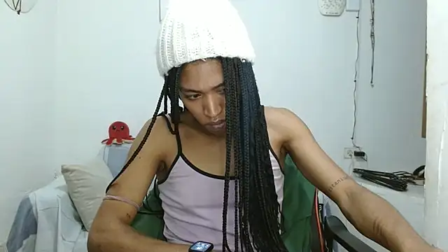 Snapshot of angelamarie1 chatting on 06.28.26 angelamarie1 online show from 06.28.26