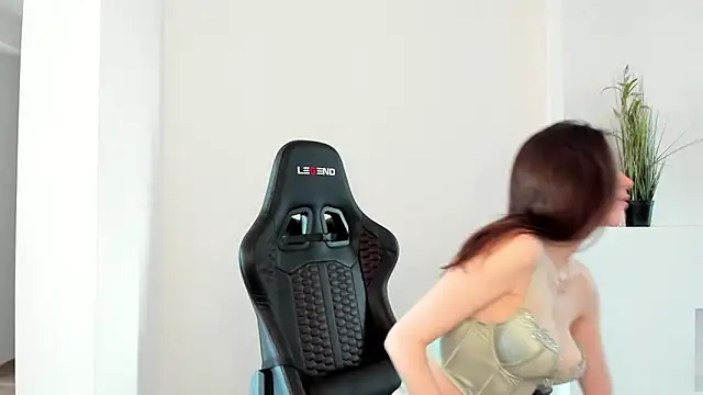 Sabrina Mur online show from 03.10.25