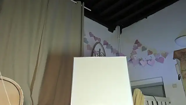 Lola Belgium online show from 03.16.25