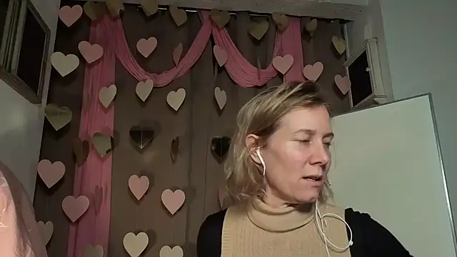 Lola Belgium online show from 02.06.26