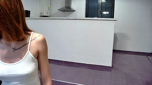 Sierra Halle online show from 02.26.25