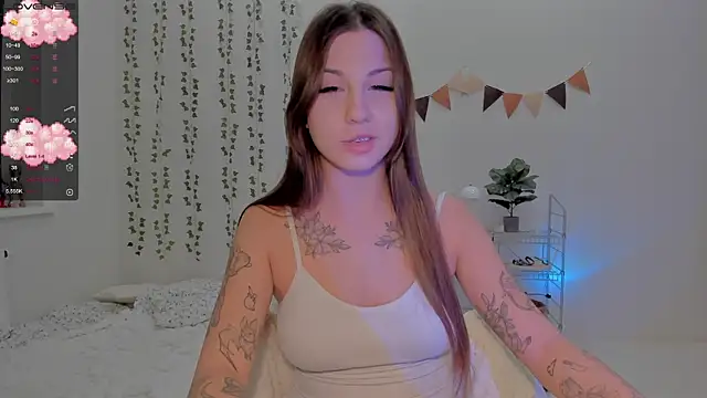 Snapshot of Mary_tiim chatting on 12.06.24 Mary tiim online show from 12.06.24