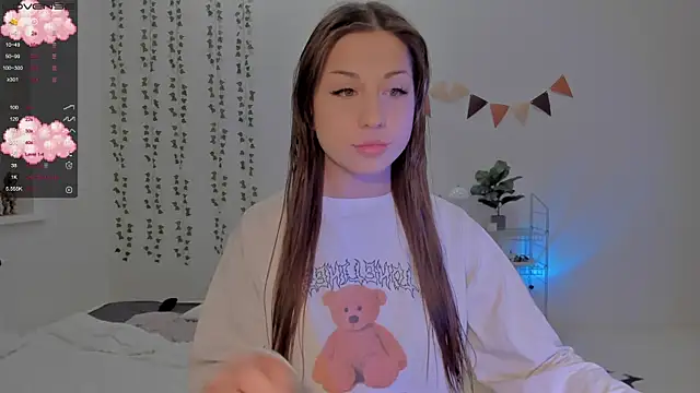 Snapshot of Mary_tiim chatting on 12.13.24 Mary tiim online show from 12.13.24