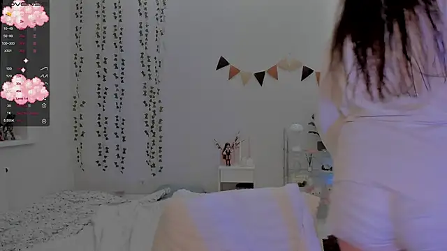 Snapshot of Mary_tiim chatting on 01.09.25 Mary tiim online show from 01.09.25