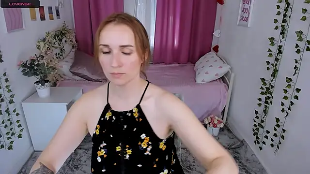 Karinella x online show from 05.07.26